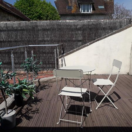 Belle Maison Au Coeur De Recloses Kültér fotó