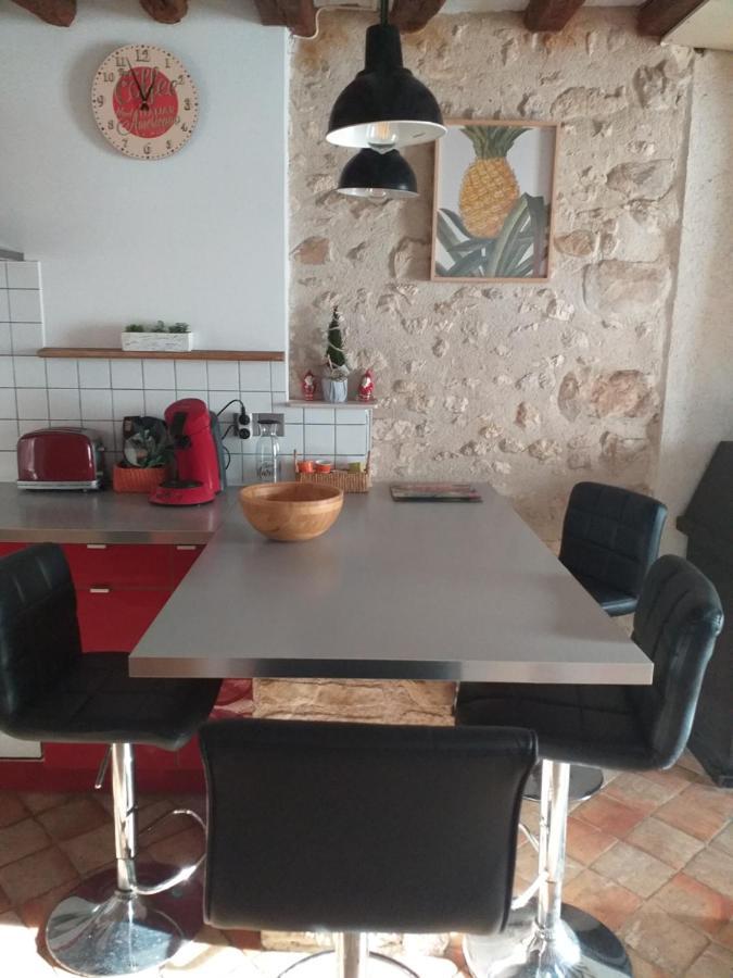 Belle Maison Au Coeur De Recloses Kültér fotó