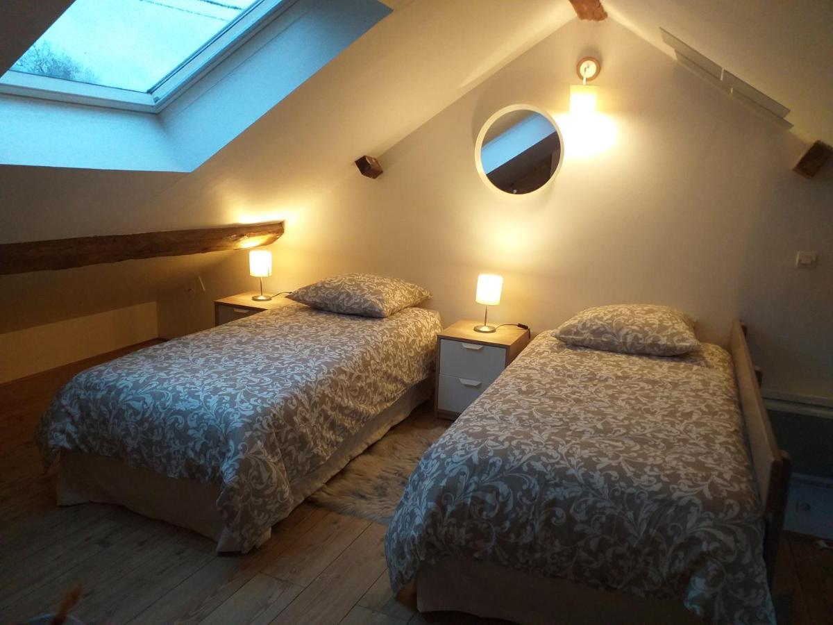Belle Maison Au Coeur De Recloses Kültér fotó