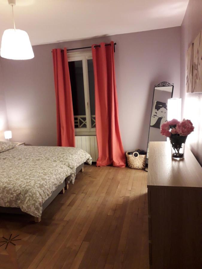 Belle Maison Au Coeur De Recloses Kültér fotó